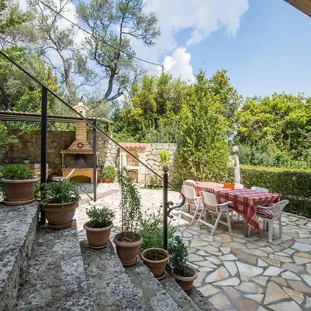 Aerino House