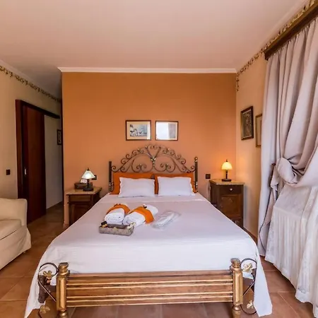 Aerino House Vakantiehuis Dassia (Corfu)